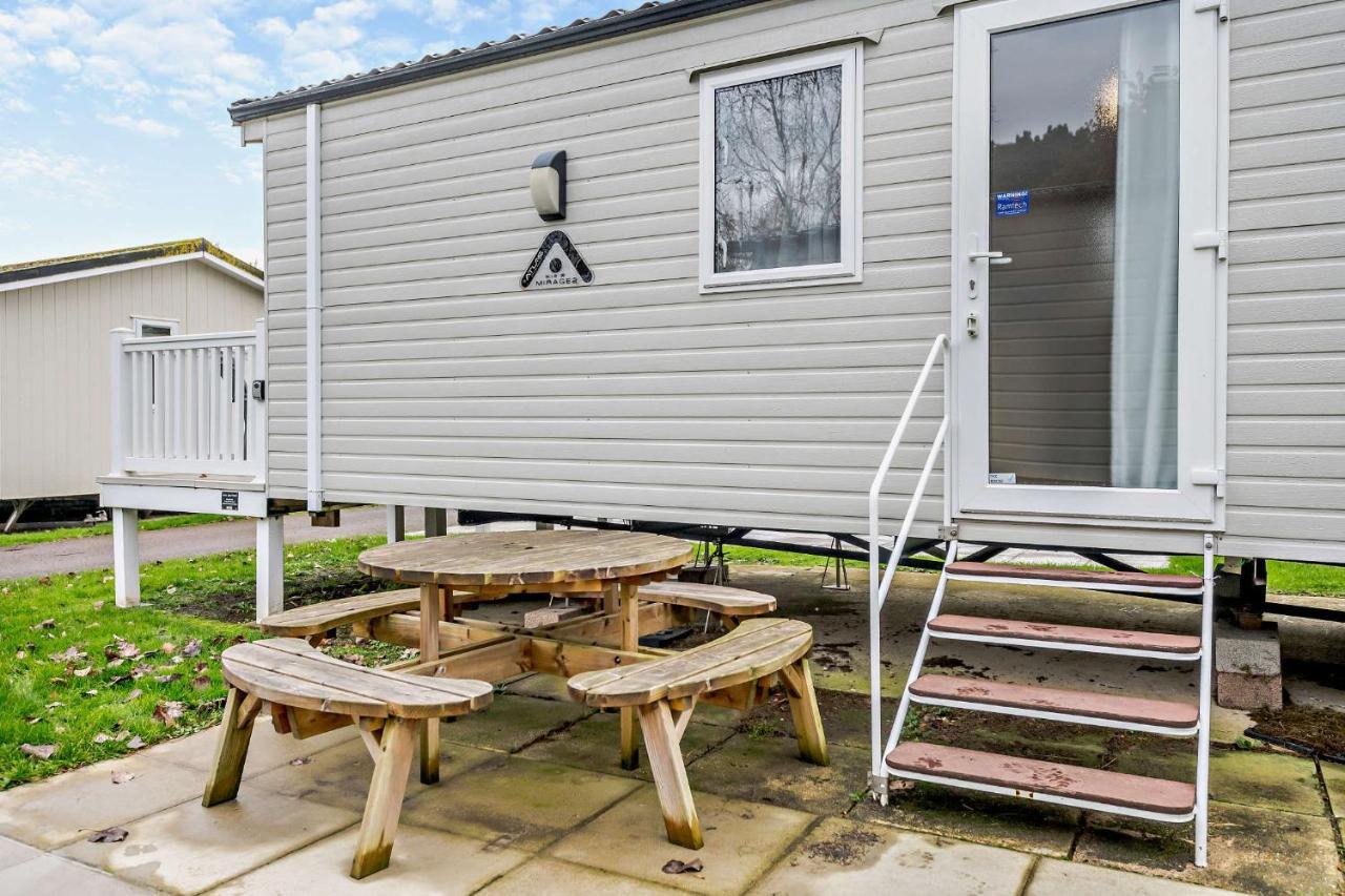 Sea La Vie Lodge, Rockley Park Holiday Park, Poole, Dorset Extérieur photo